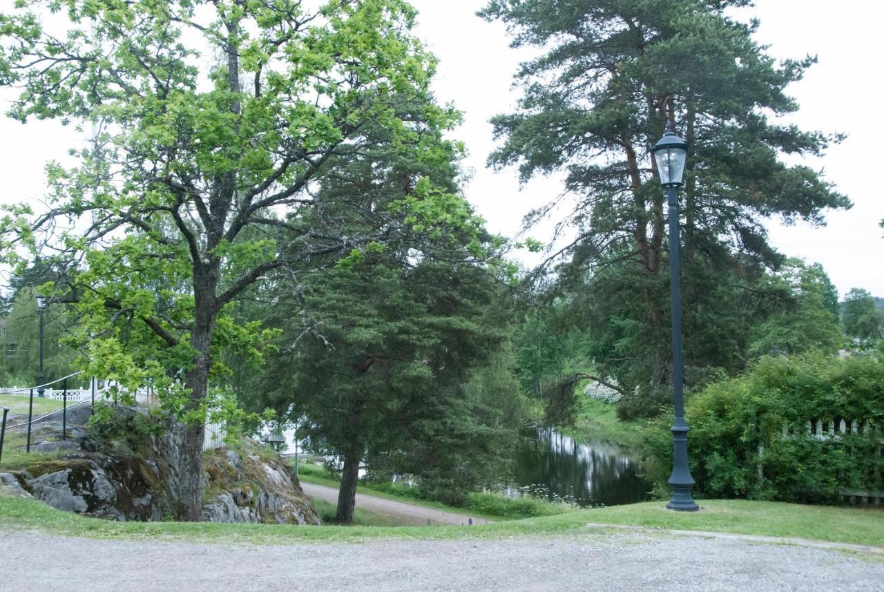 בית הארחה Turistgarden Toecksfors מראה חיצוני תמונה